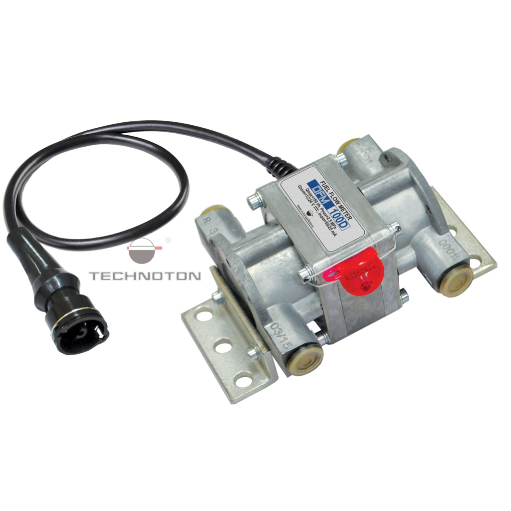 Differential fuel consumption meters for supply and return fuel lines